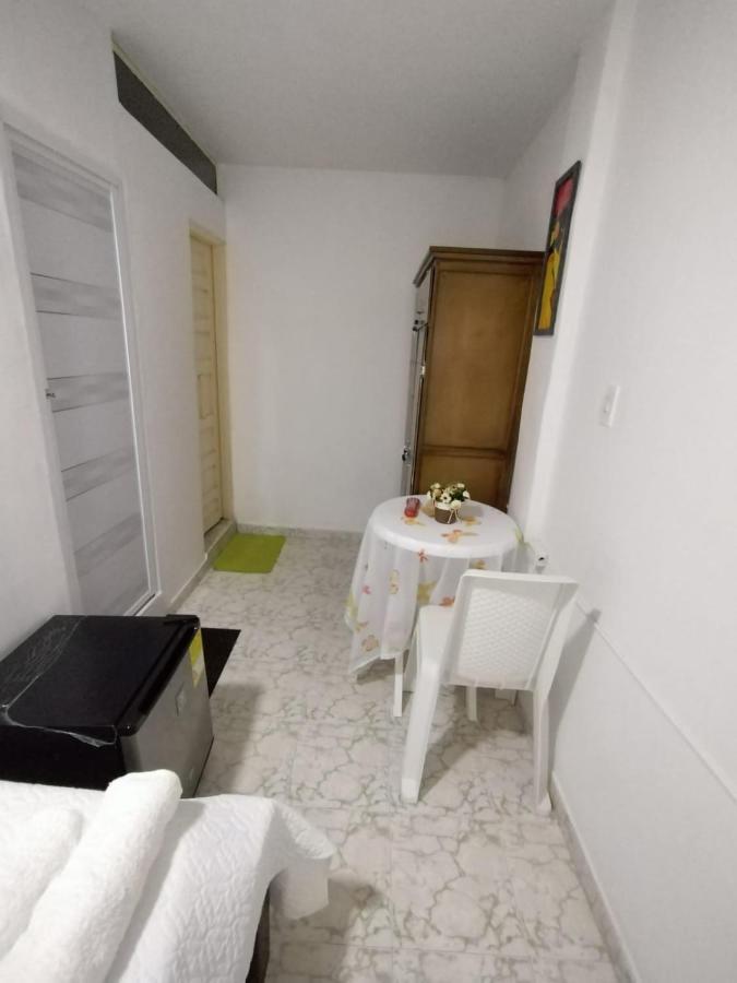 Habitacion Cerca De La Universidad Del Sinu Cartagena Buitenkant foto